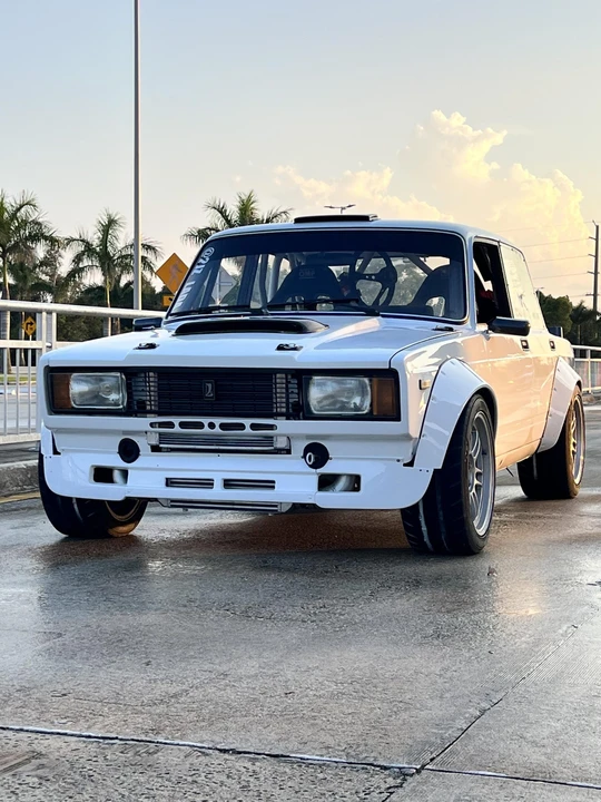 1988 Lada - Image 8 of 31