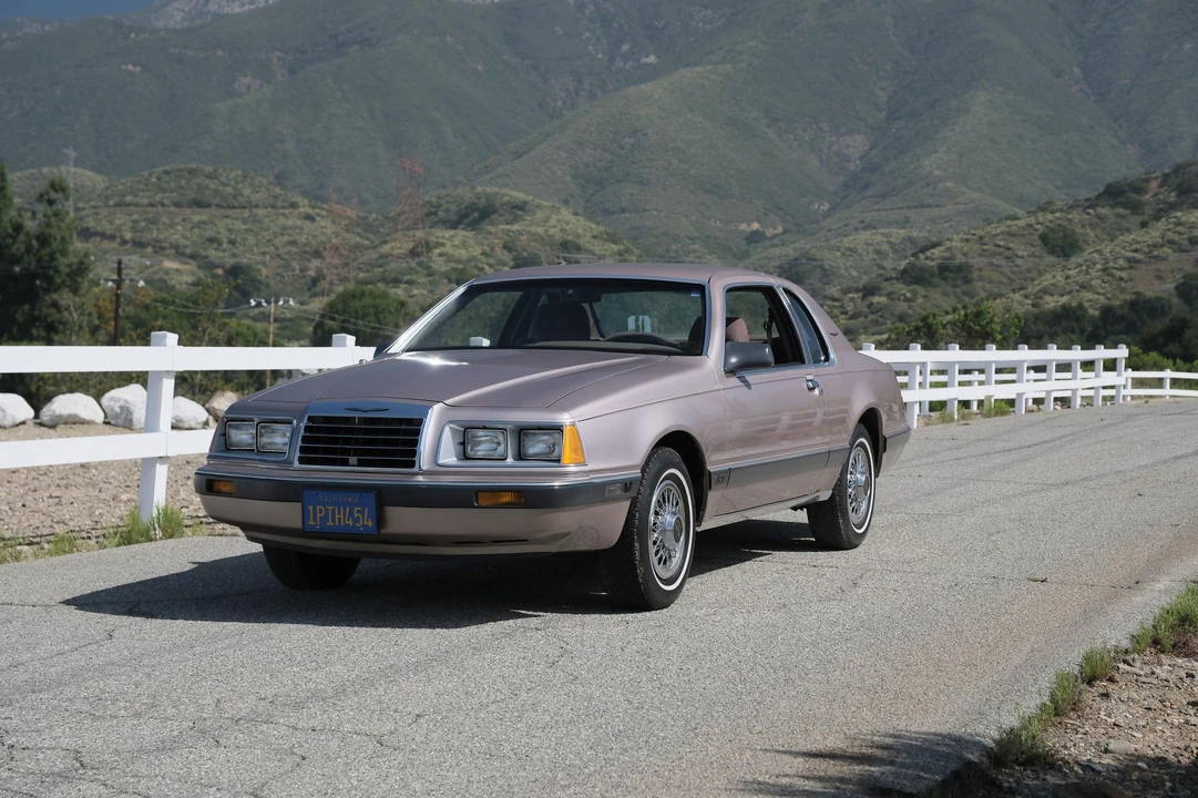 1986 Ford Thunderbird 9th Gen - Image 16 of 31