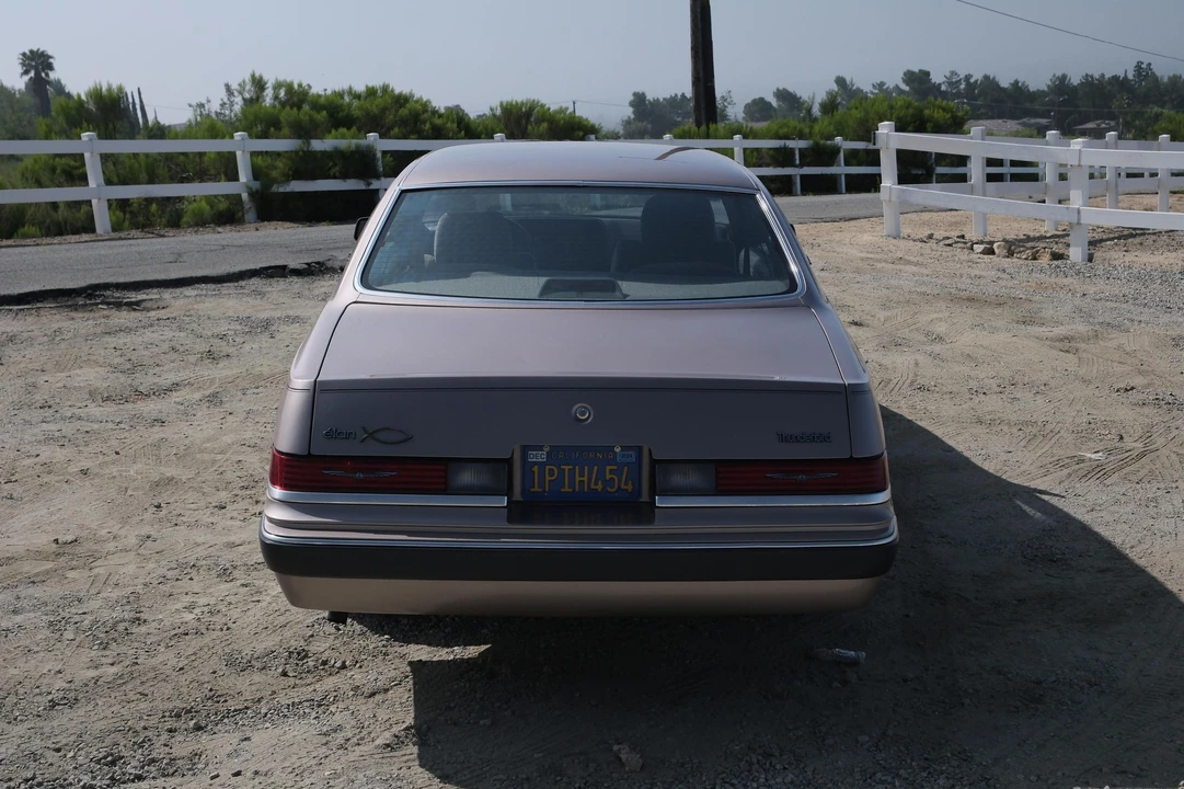 1986 Ford Thunderbird 9th Gen - Image 10 of 31