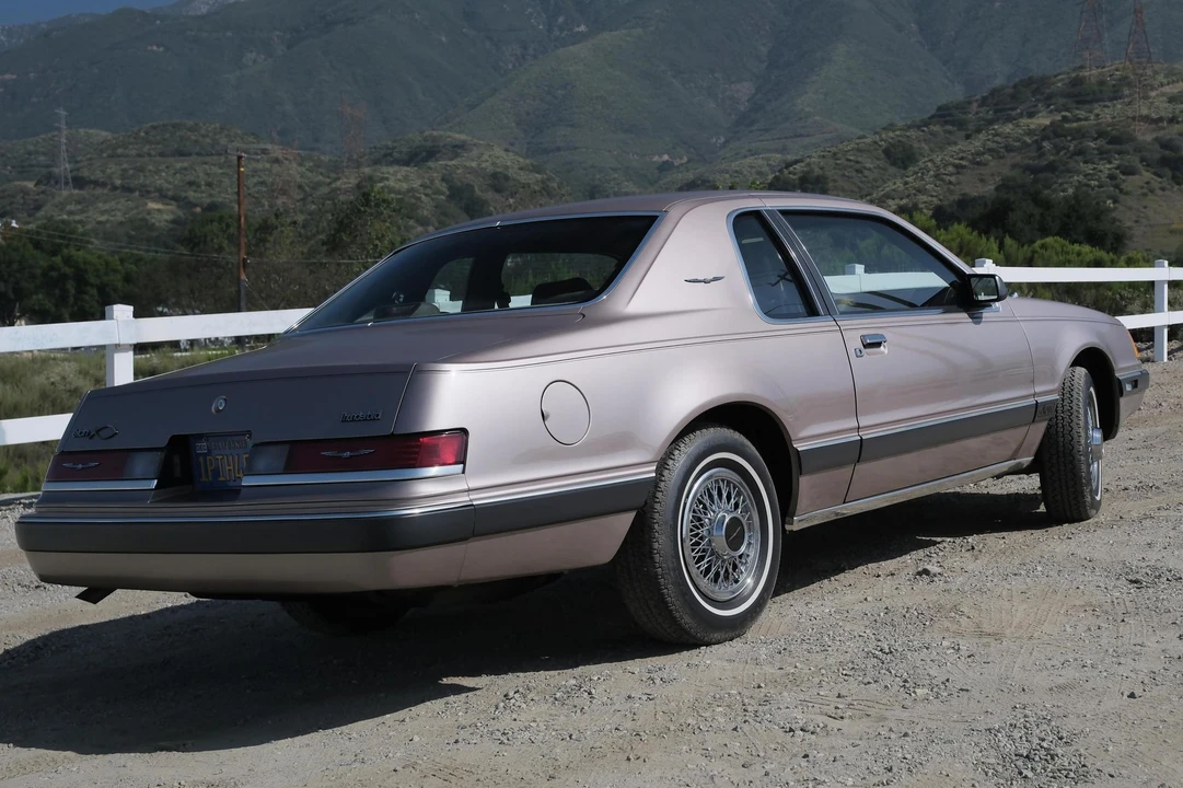 1986 Ford Thunderbird 9th Gen - Image 8 of 31