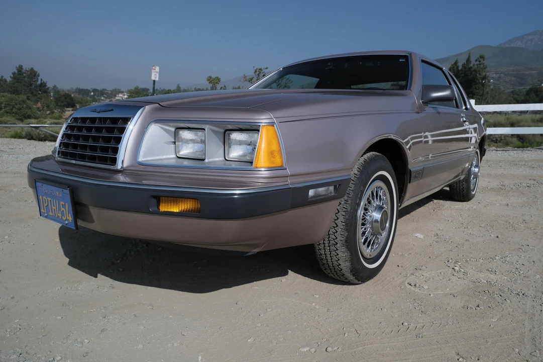 1986 Ford Thunderbird 9th Gen - Image 17 of 31