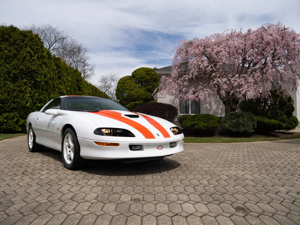 1997 Chevrolet Camaro SS 4th Gen - Image 17 of 31