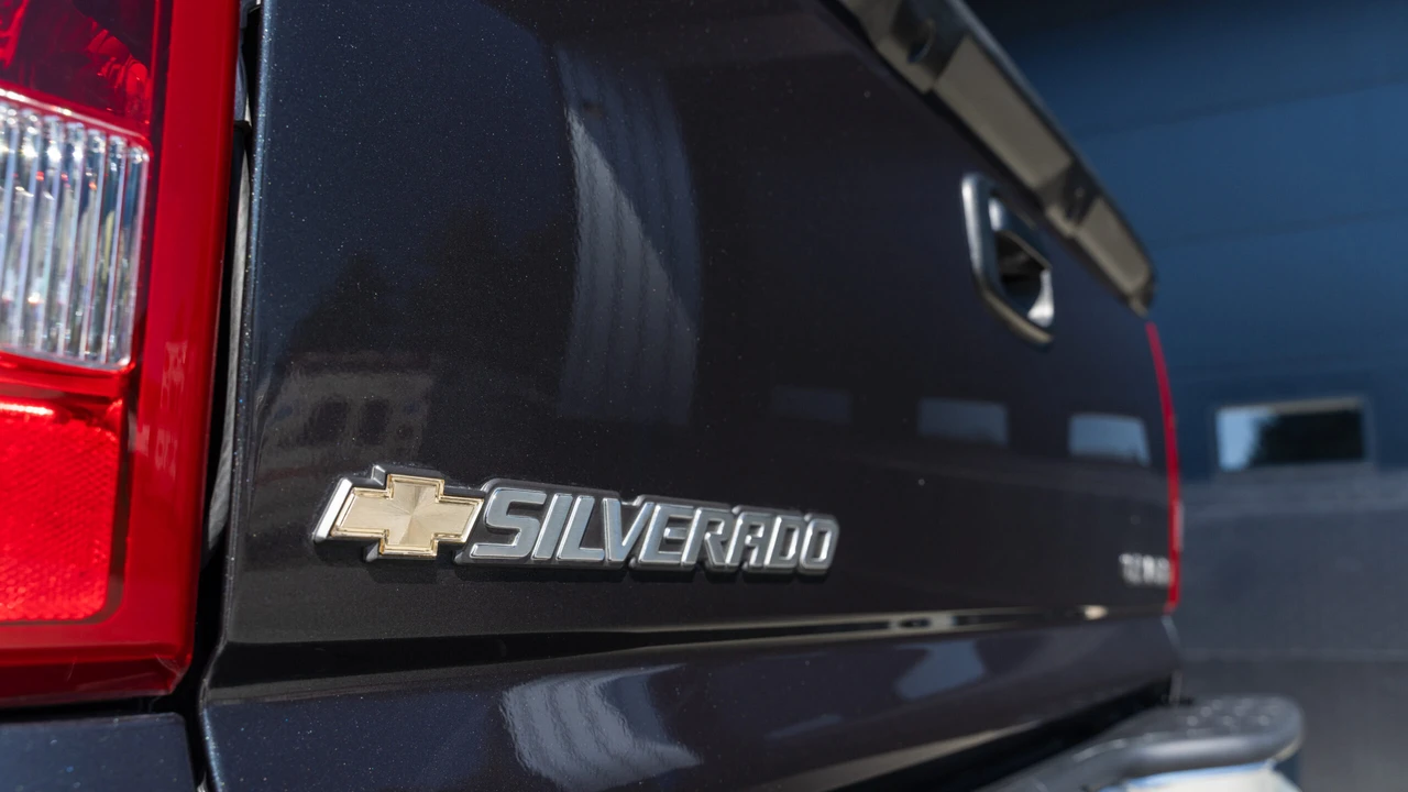 2003 Chevrolet Silverado 1st Gen - Image 18 of 31