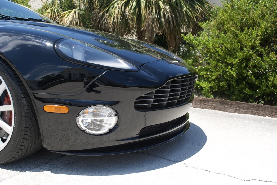 2006 Aston Martin Vanquish 1st Gen - Image 29 of 31