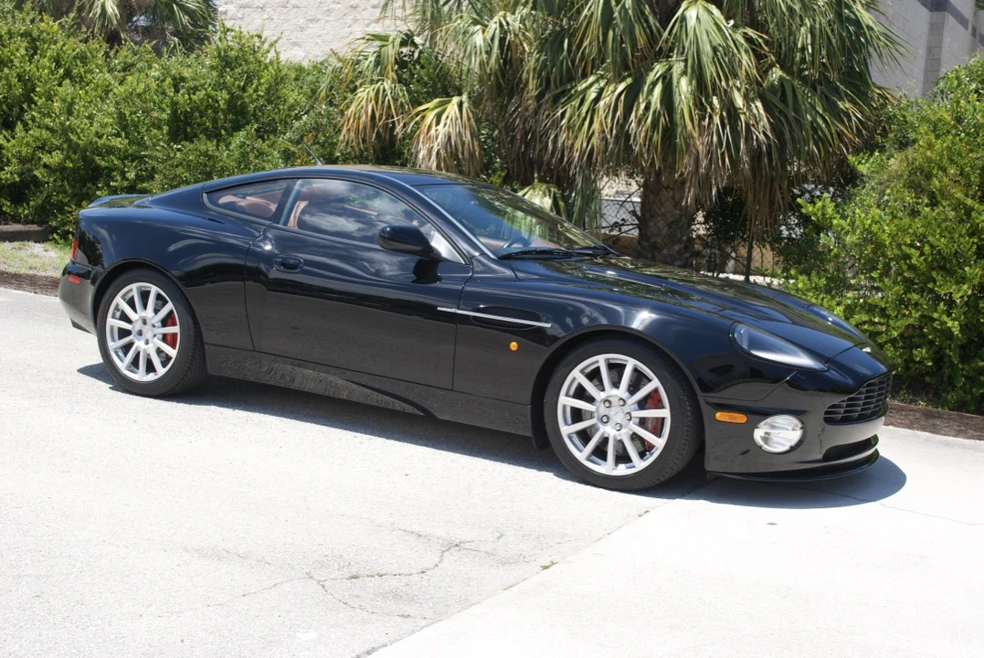 2006 Aston Martin Vanquish 1st Gen - Image 22 of 31