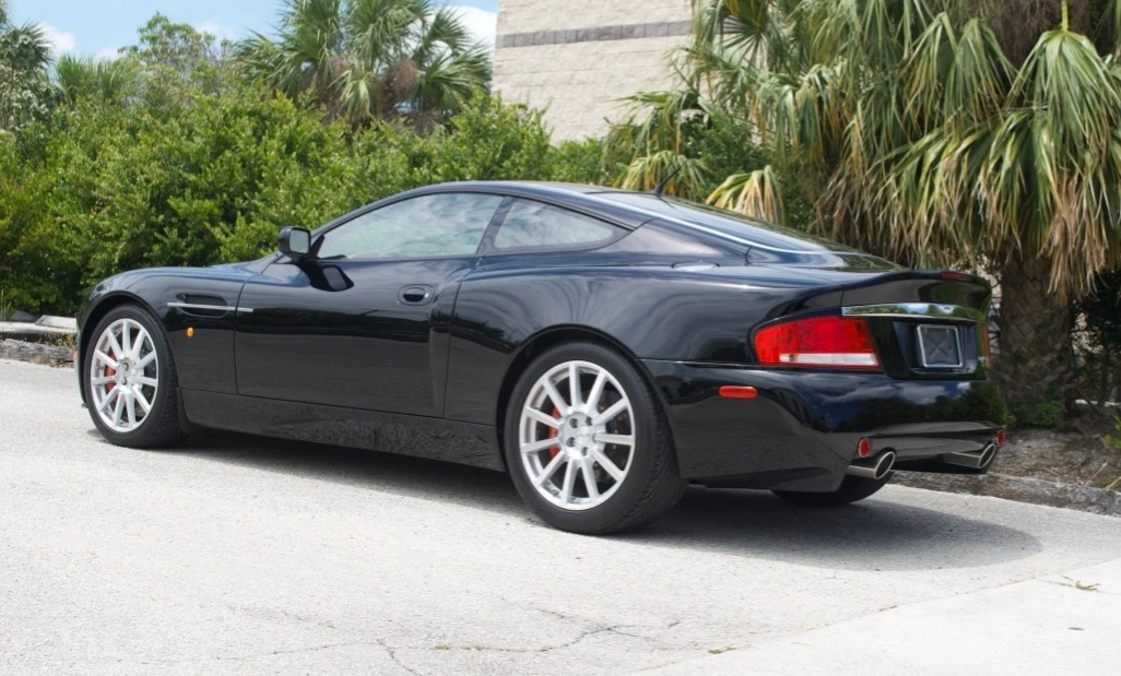 2006 Aston Martin Vanquish 1st Gen - Image 10 of 31