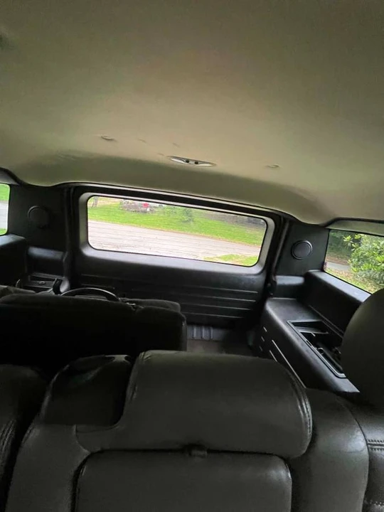 2005 Hummer Hummer H2 - Image 8 of 11