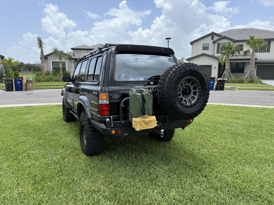 1997 Lexus LX 1st Gen - Image 7 of 31