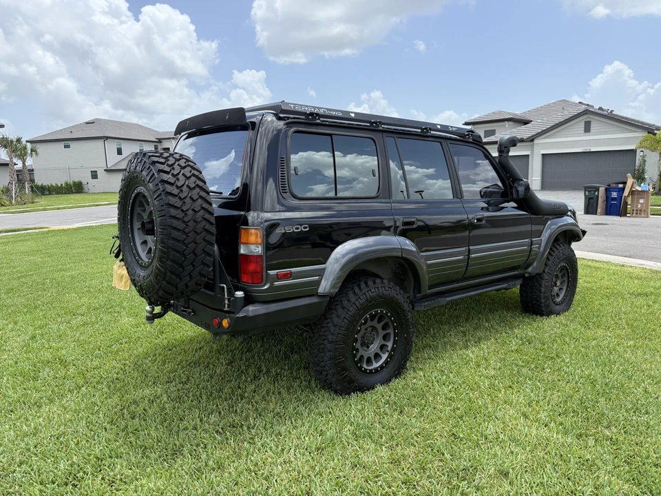 1997 Lexus LX 1st Gen - Image 10 of 31