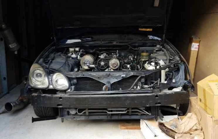Parts & Memorabilia Engines - Image 2 of 7