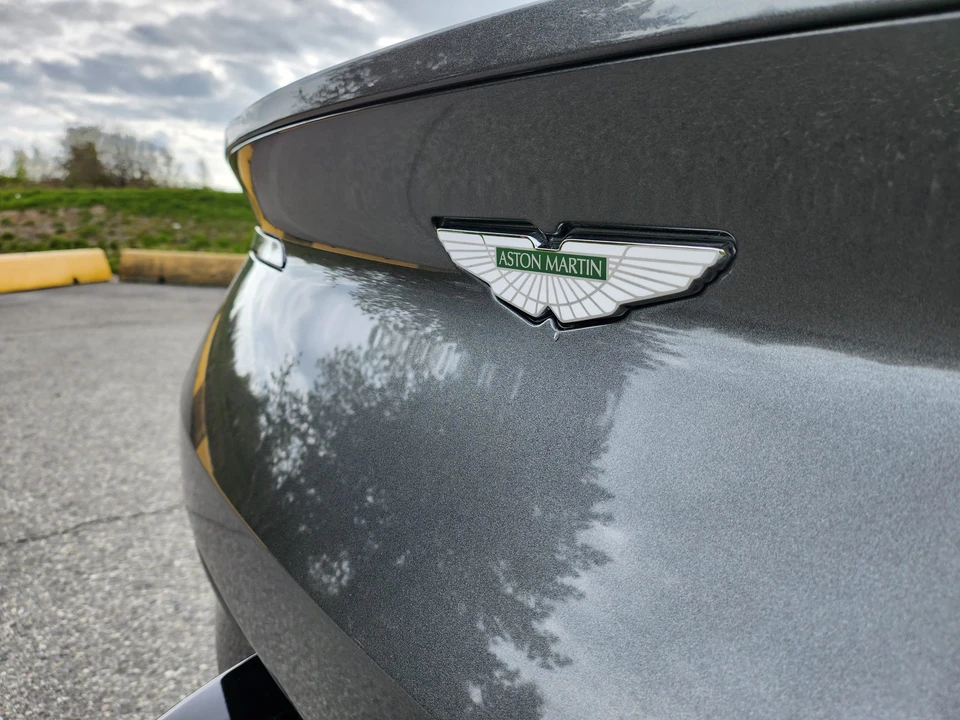 2017 Aston Martin DB11 - Image 16 of 31
