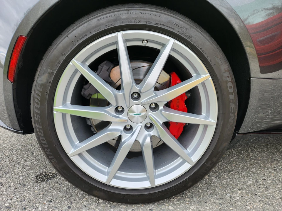 2017 Aston Martin DB11 - Image 19 of 31