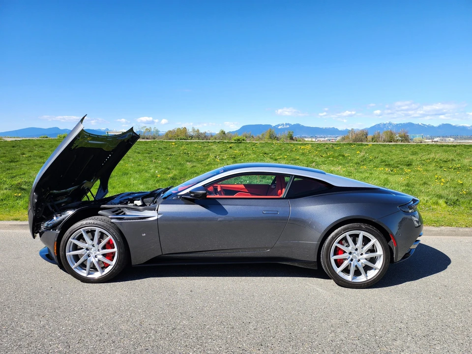 2017 Aston Martin DB11 - Image 10 of 31