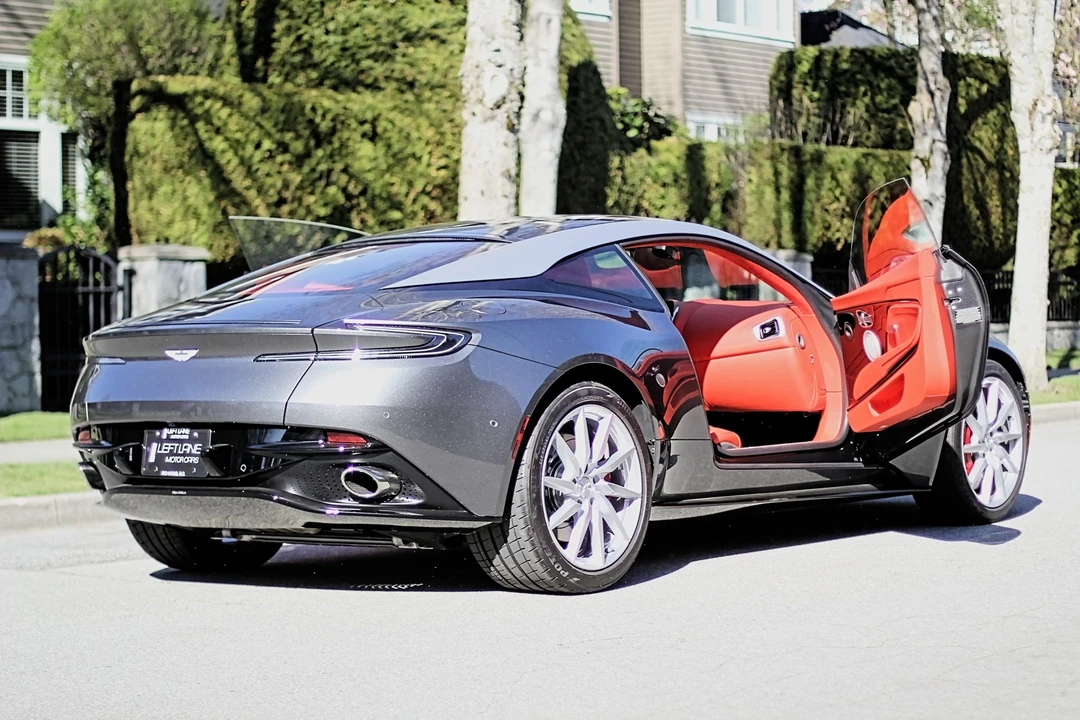 2017 Aston Martin DB11 - Image 13 of 31