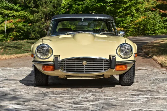 1974 Jaguar E-Type Series 3 V12 - Image 2 of 31
