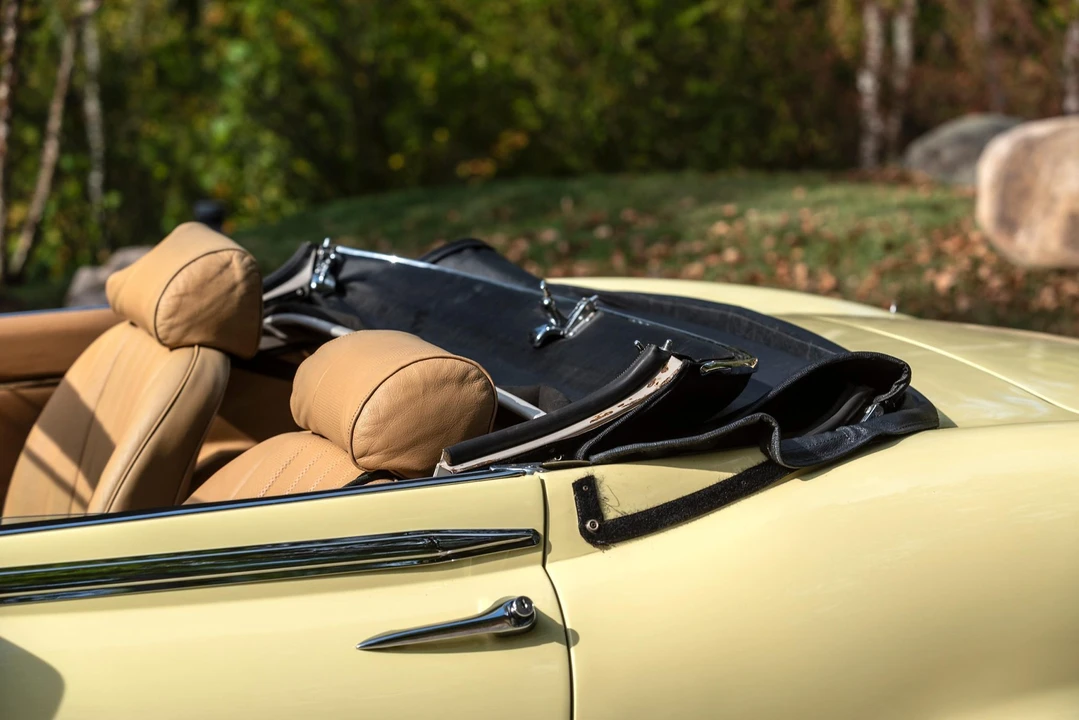 1974 Jaguar E-Type Series 3 V12 - Image 23 of 31
