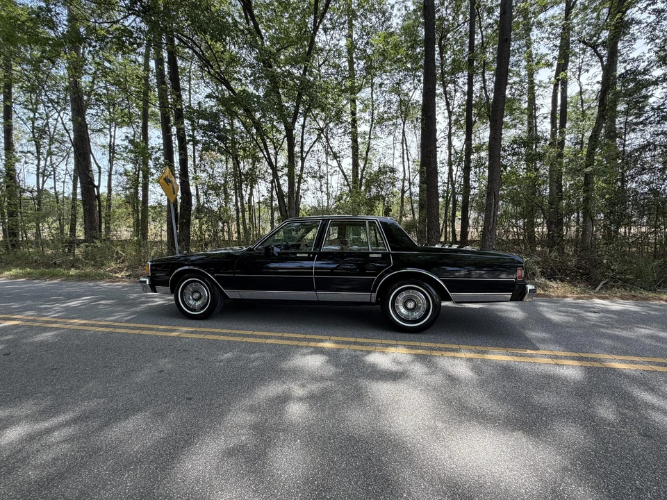 1981 Chevrolet Caprice - Image 30 of 31