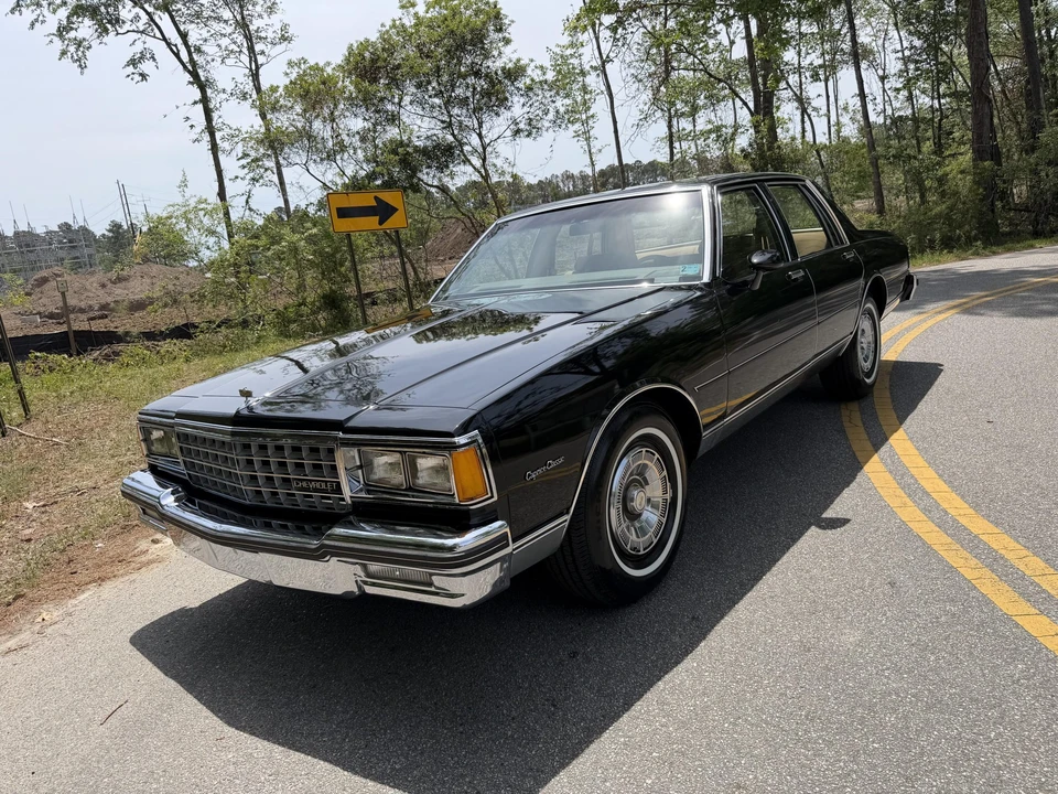 1981 Chevrolet Caprice - Image 15 of 31