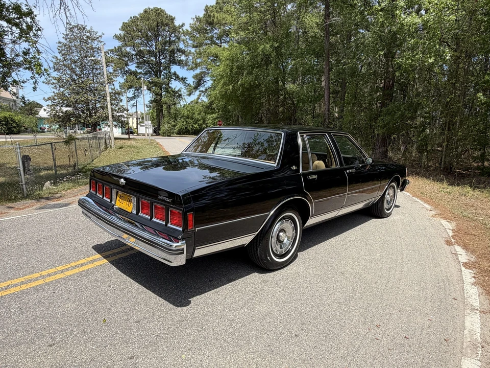 1981 Chevrolet Caprice - Image 22 of 31