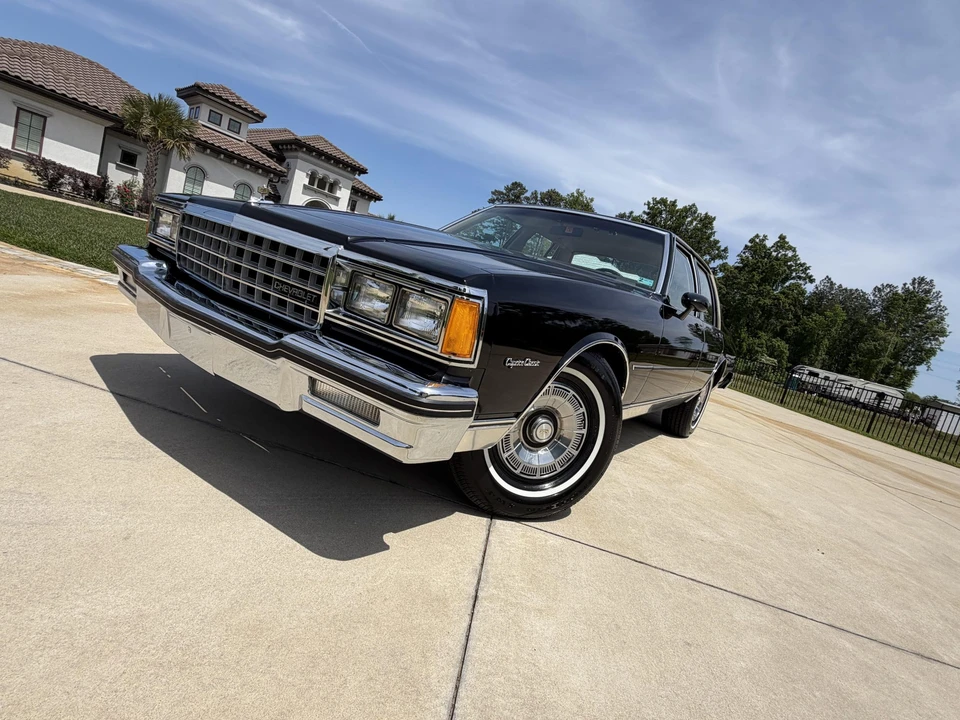 1981 Chevrolet Caprice - Image 3 of 31