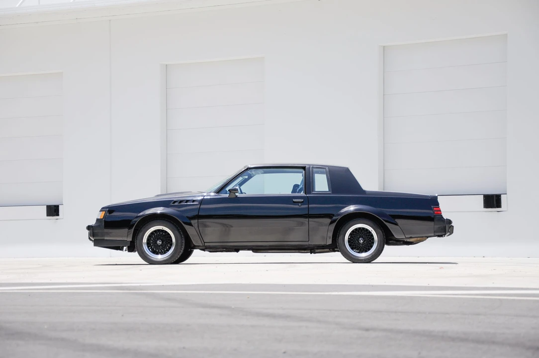 1987 Buick Grand National GNX - Image 3 of 31