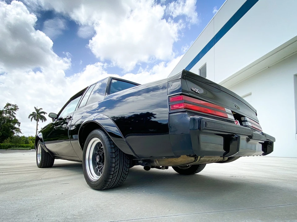 1987 Buick Grand National GNX - Image 5 of 31