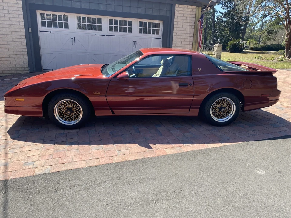 1987 Pontiac Firebird Trans Am 3rd Gen - Image 18 of 31