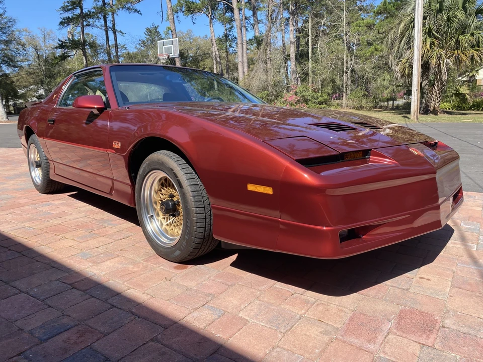 1987 Pontiac Firebird Trans Am 3rd Gen - Image 5 of 31