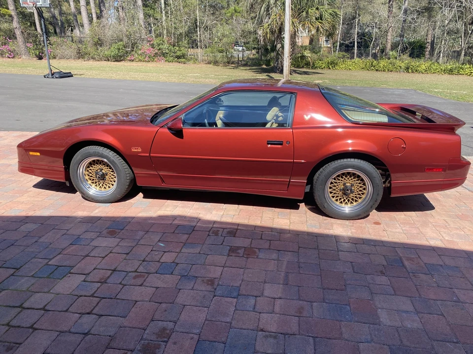 1987 Pontiac Firebird Trans Am 3rd Gen - Image 19 of 31