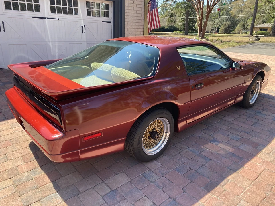 1987 Pontiac Firebird Trans Am 3rd Gen - Image 28 of 31