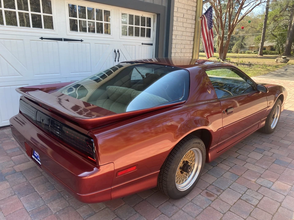 1987 Pontiac Firebird Trans Am 3rd Gen - Image 26 of 31
