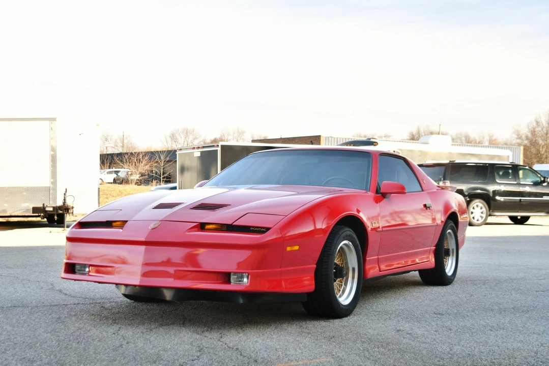 1988 Pontiac Firebird Trans Am 3rd Gen - Image 13 of 31