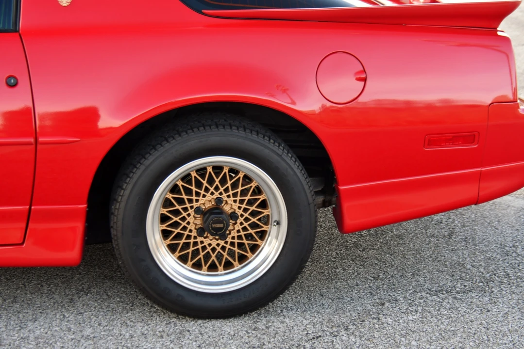 1988 Pontiac Firebird Trans Am 3rd Gen - Image 17 of 31