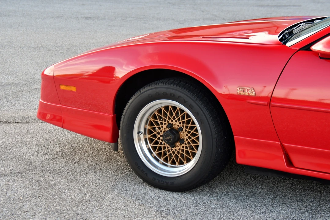 1988 Pontiac Firebird Trans Am 3rd Gen - Image 16 of 31