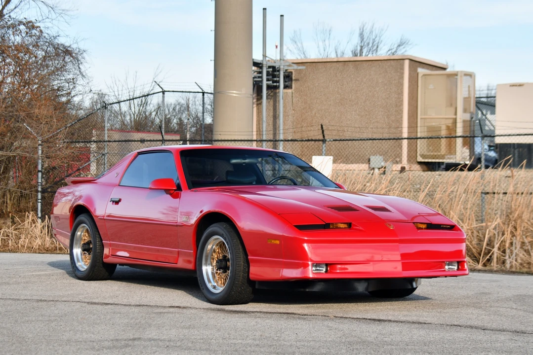 1988 Pontiac Firebird Trans Am 3rd Gen - Image 2 of 31