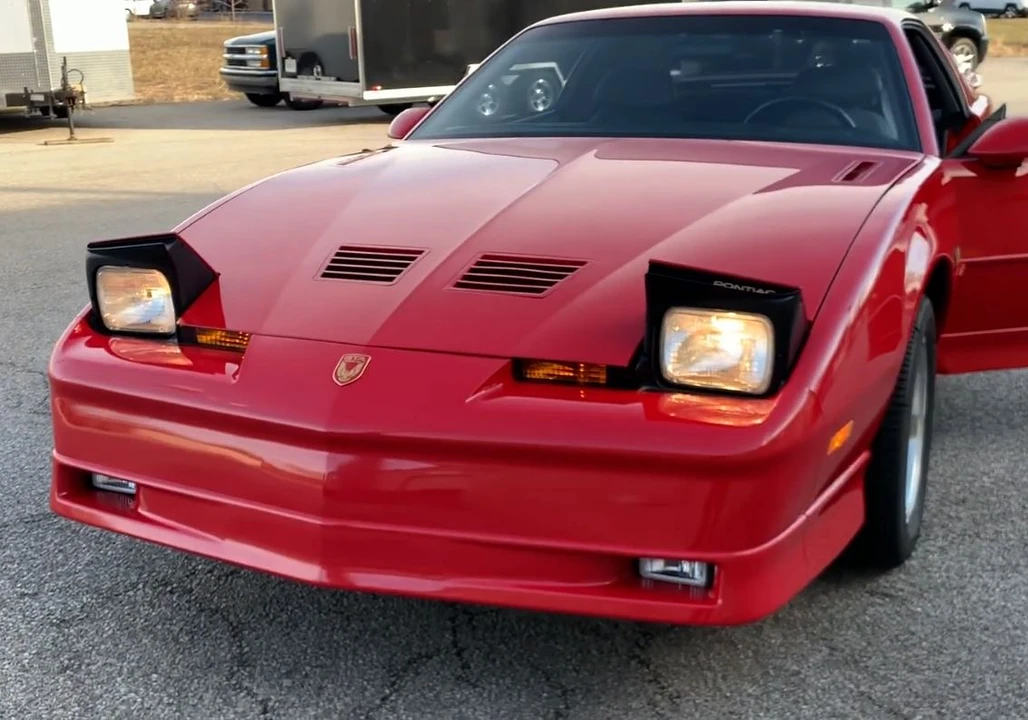 1988 Pontiac Firebird Trans Am 3rd Gen - Image 18 of 31