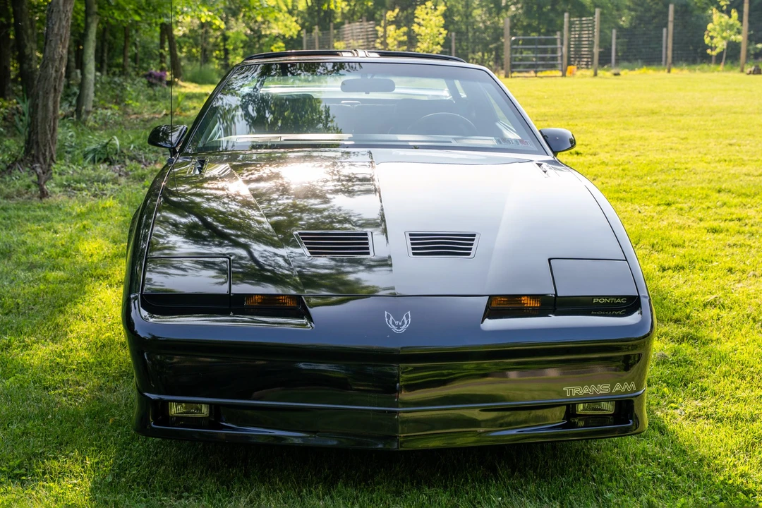 1989 Pontiac Firebird Trans Am 3rd Gen - Image 3 of 31