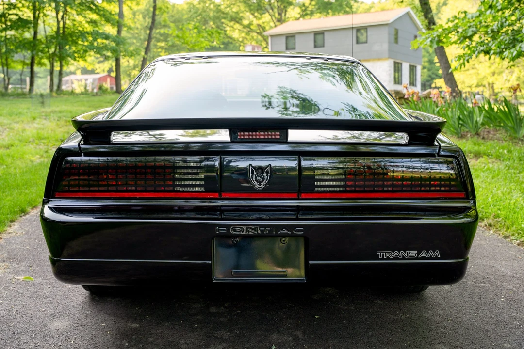 1989 Pontiac Firebird Trans Am 3rd Gen - Image 7 of 31