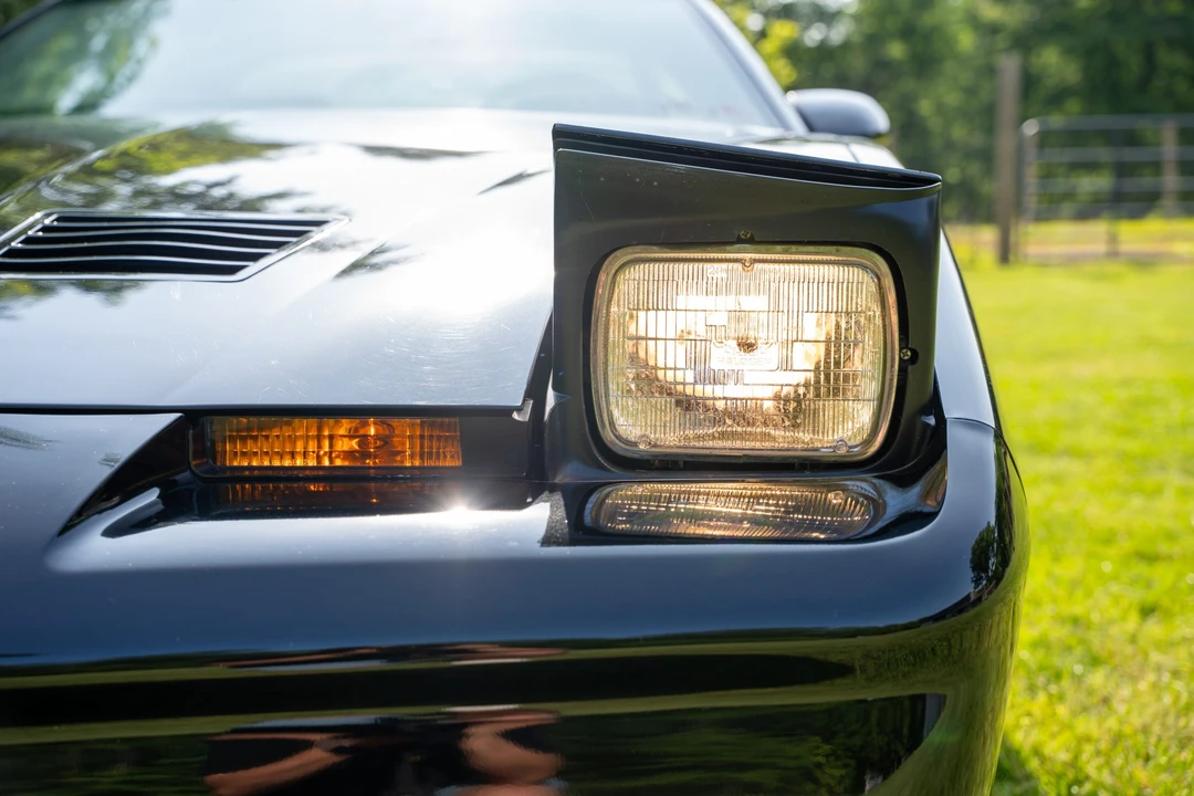 1989 Pontiac Firebird Trans Am 3rd Gen - Image 19 of 31