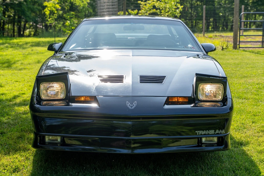 1989 Pontiac Firebird Trans Am 3rd Gen - Image 22 of 31