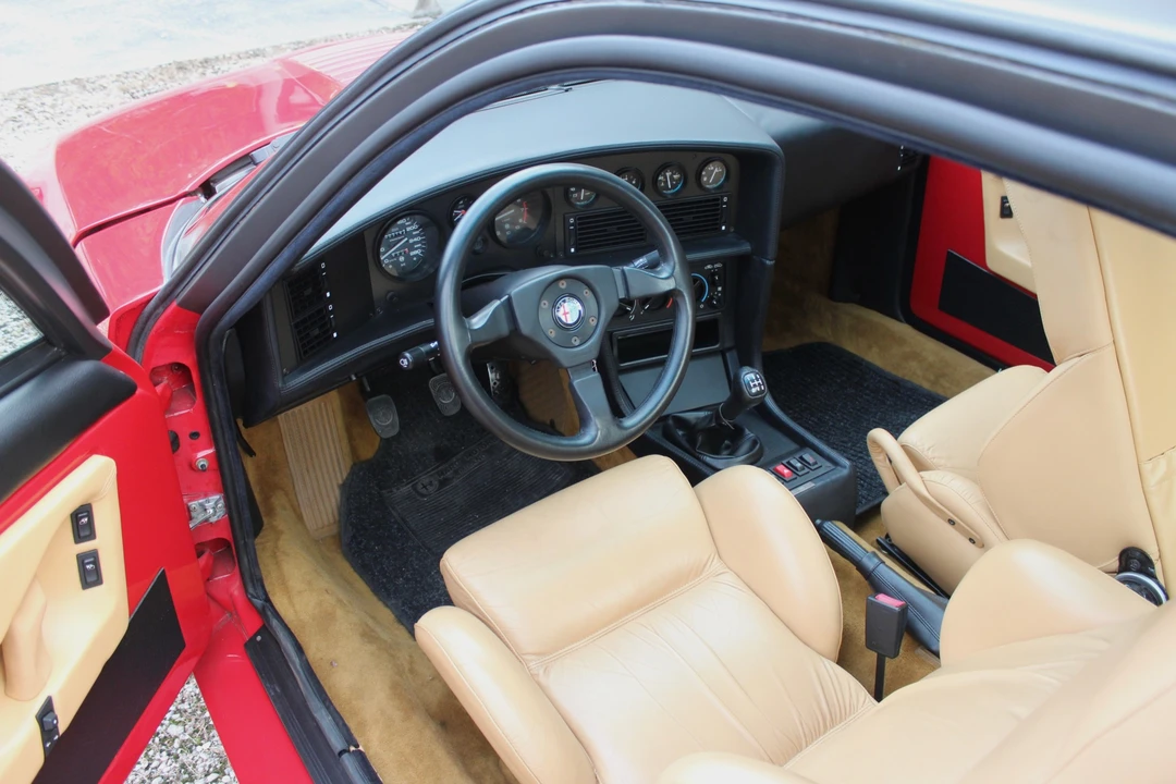 1990 Alfa Romeo SZ - Image 20 of 31
