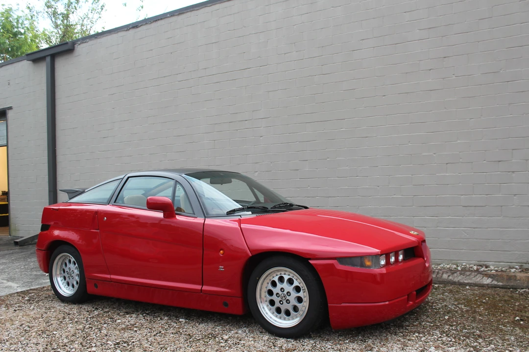 1990 Alfa Romeo SZ - Image 5 of 31