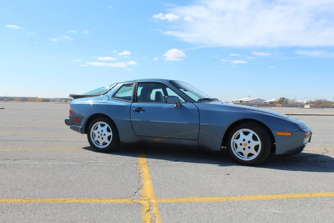1990 Porsche 944 S2 - Image 5 of 31