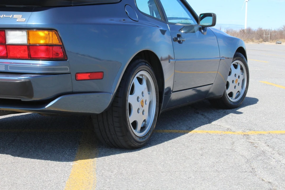 1990 Porsche 944 S2 - Image 27 of 31