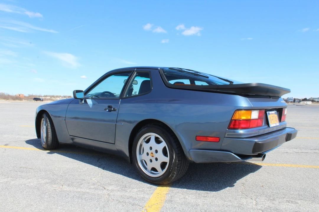 1990 Porsche 944 S2 - Image 17 of 31