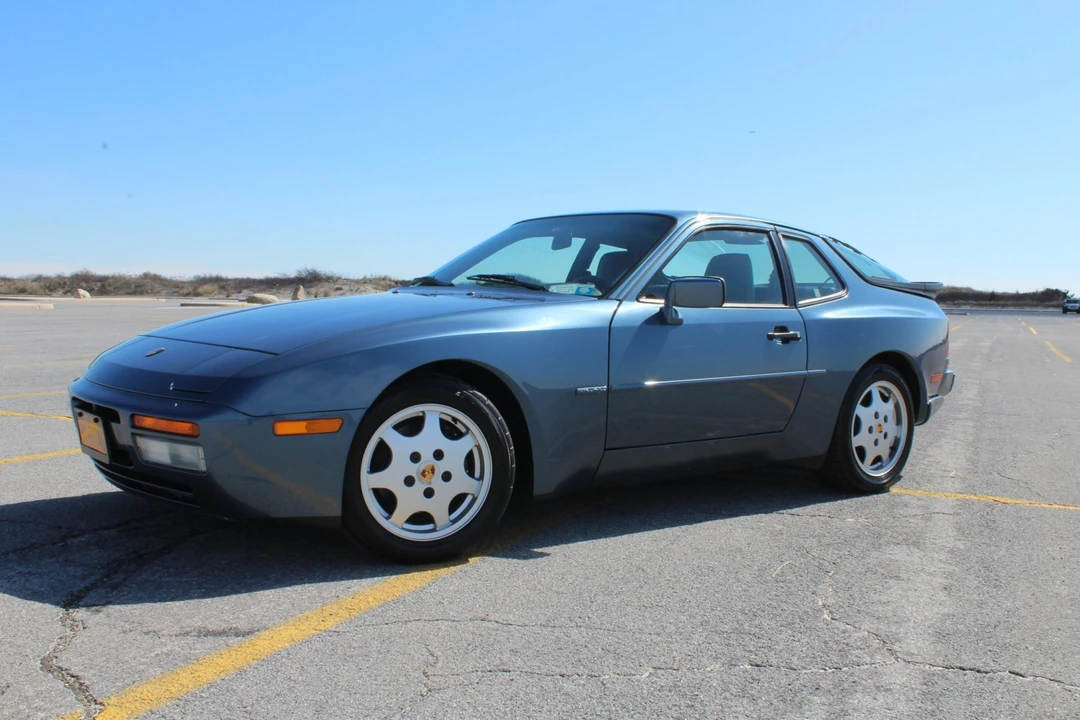 1990 Porsche 944 S2 - Image 14 of 31