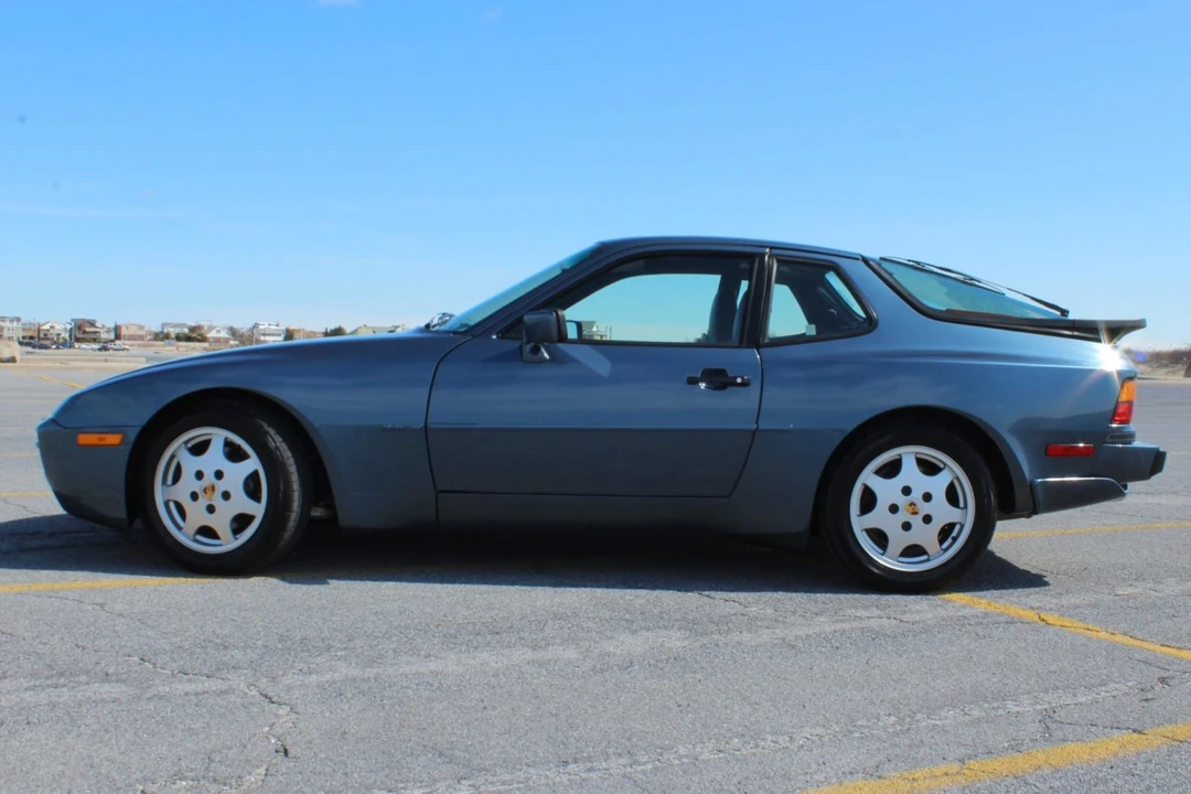 1990 Porsche 944 S2 - Image 16 of 31