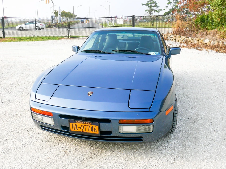 1990 Porsche 944 S2 - Image 9 of 31