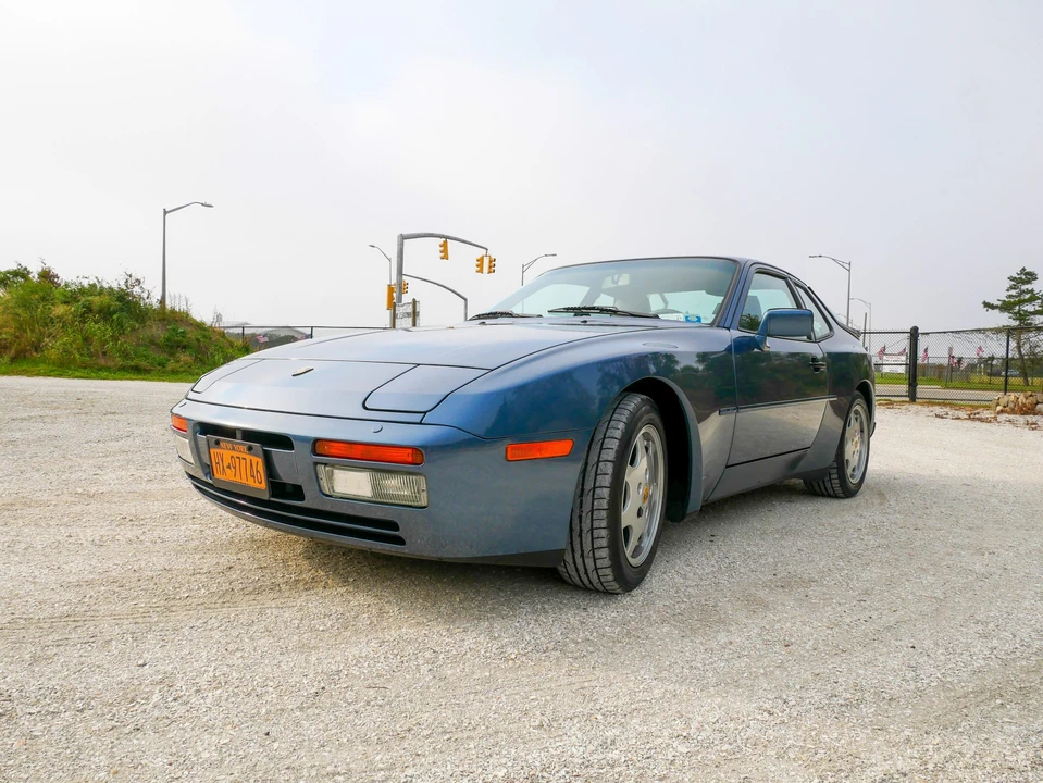 1990 Porsche 944 S2 - Image 11 of 31