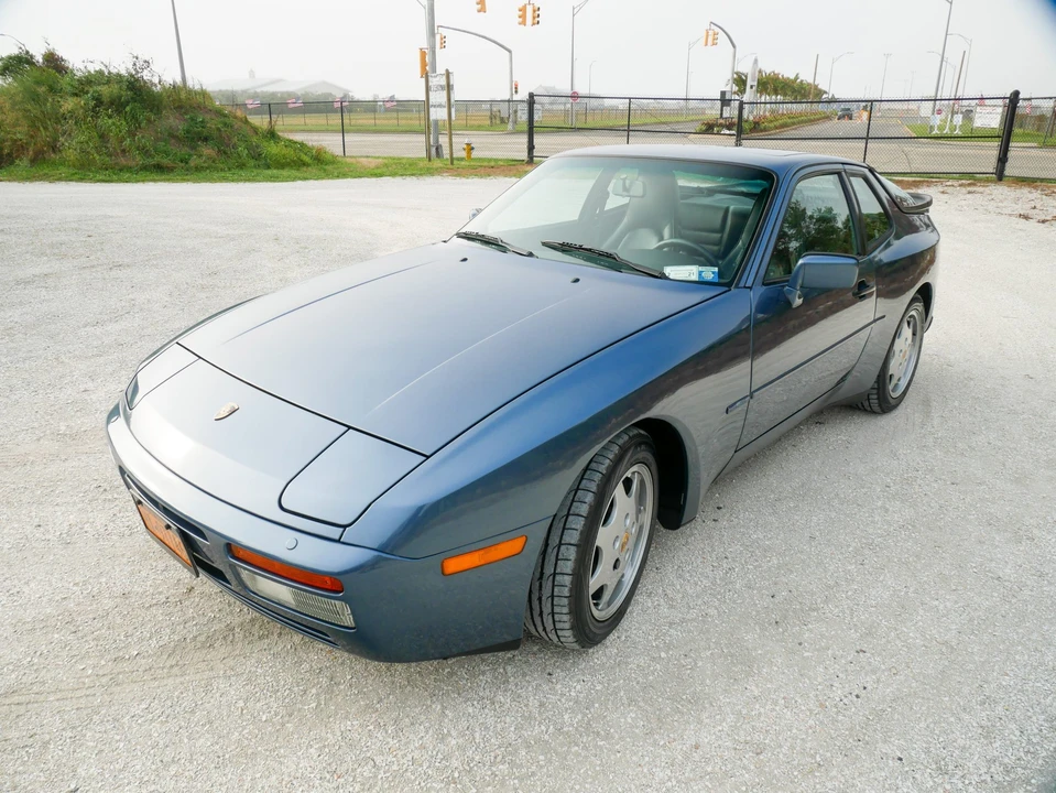 1990 Porsche 944 S2 - Image 14 of 31